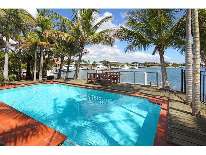 16 Sommersea Drive, Raby Bay QLD 4163