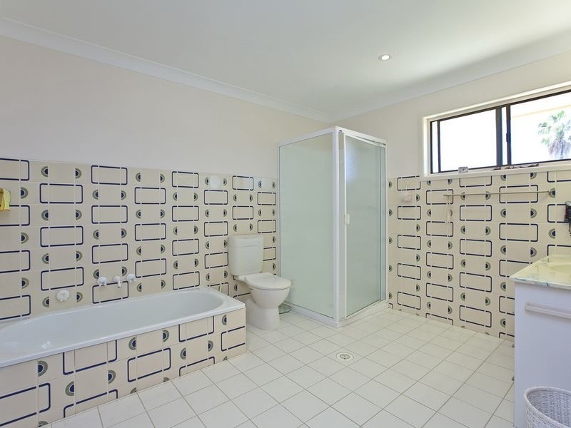 51 Beach Street, Cleveland QLD 4163