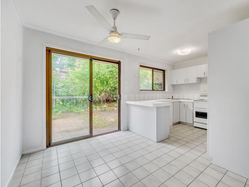 18 Rosella Street, Wellington Point QLD 4160