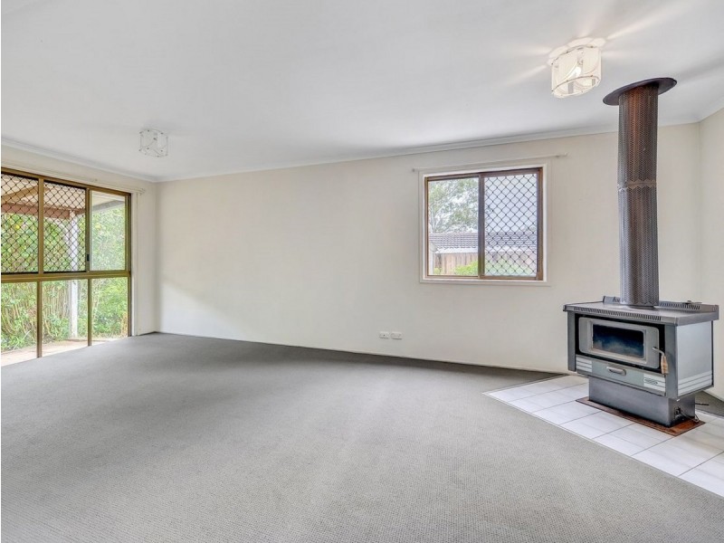 18 Rosella Street, Wellington Point QLD 4160