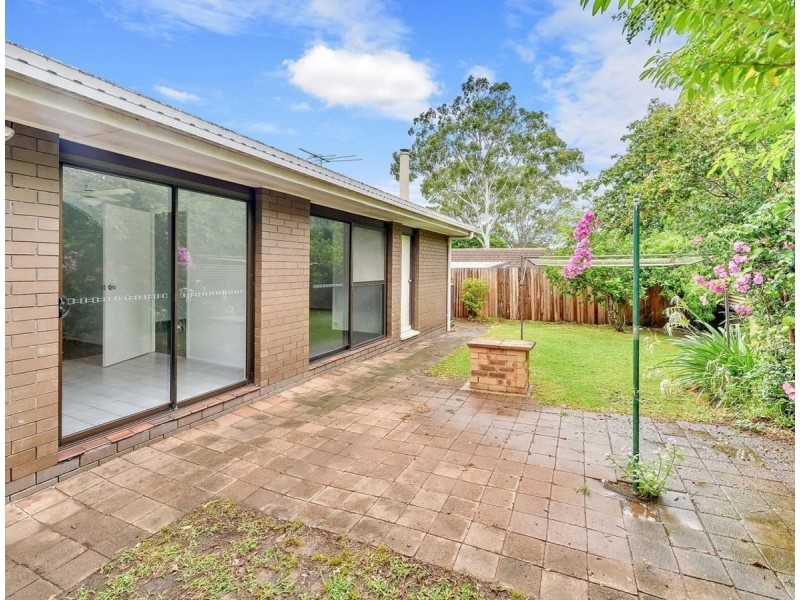 18 Rosella Street, Wellington Point QLD 4160