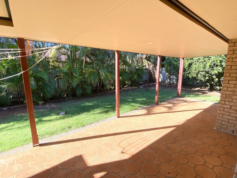 8 Veitch Close, Wellington Point QLD 4160