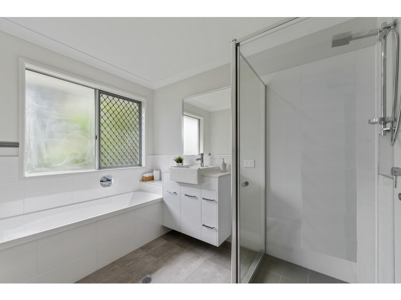 186B Russell Street, Cleveland QLD 4163