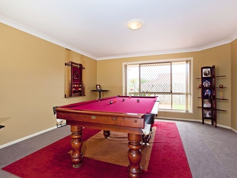 7 Dory Close, Redland Bay QLD 4165