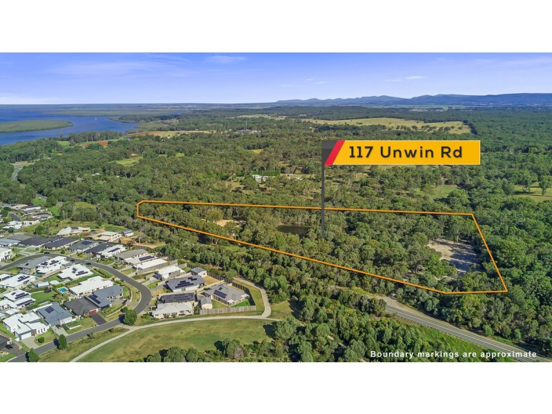 117 Unwin Road, Redland Bay QLD 4165