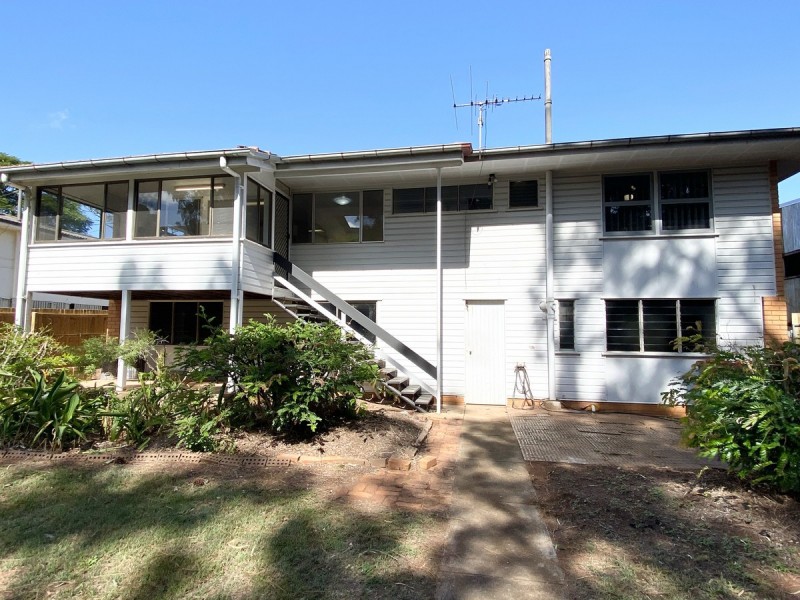 194 Middle Street, Cleveland QLD 4163