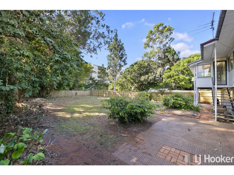 194 Middle Street, Cleveland QLD 4163