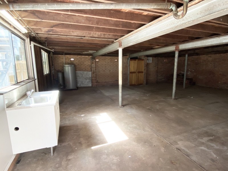 194 Middle Street, Cleveland QLD 4163