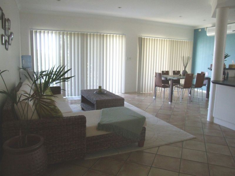 14 Kinsail Court, Raby Bay QLD 4163