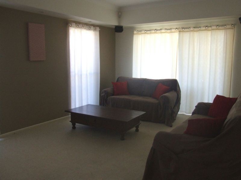 14 Kinsail Court, Raby Bay QLD 4163