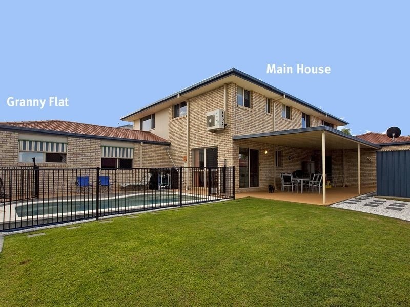 8 Brampton Close, Redland Bay QLD 4165