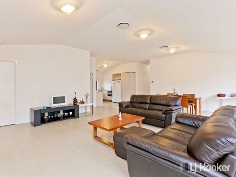 2 Houghton Close, Thornlands QLD 4164