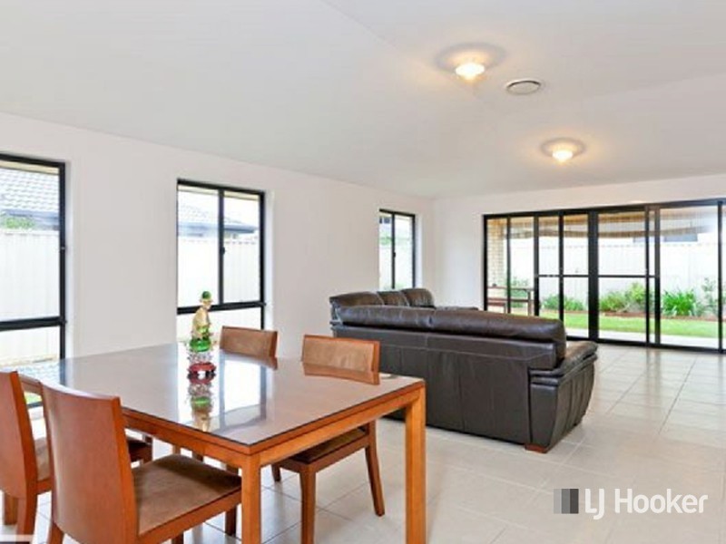 2 Houghton Close, Thornlands QLD 4164