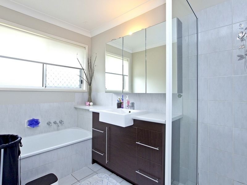 37 Riesling Street, Thornlands QLD 4164