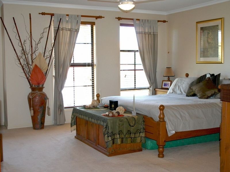 2 Palmerston Place, Victoria Point QLD 4165