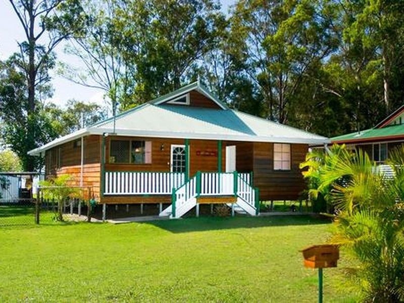 9 Attunga Street, Macleay Island QLD 4184
