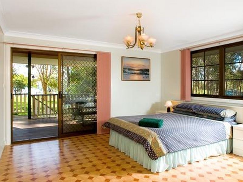 9 Attunga Street, Macleay Island QLD 4184