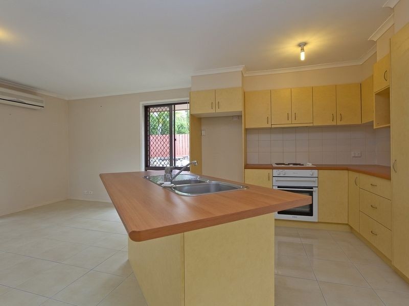 1/2 Trelleck Court, Alexandra Hills QLD 4161
