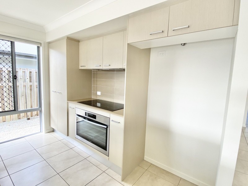 32 Rowe Crescent, Thornlands QLD 4164