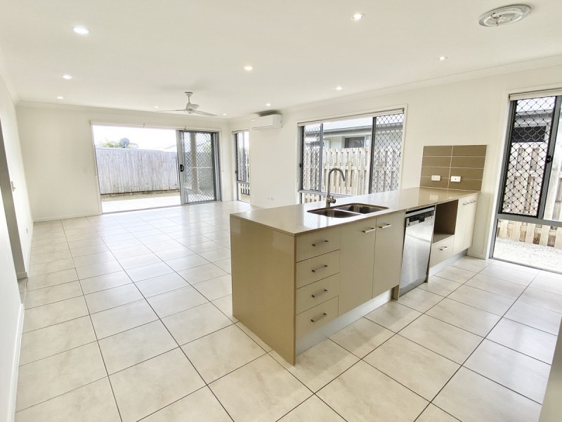 32 Rowe Crescent, Thornlands QLD 4164