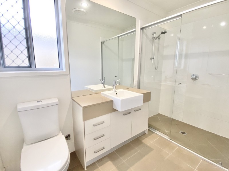 32 Rowe Crescent, Thornlands QLD 4164