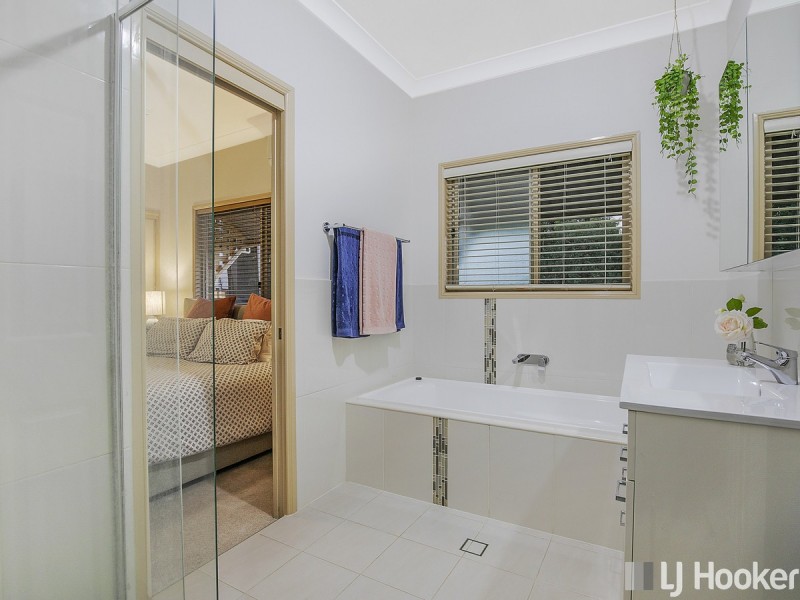 23 Leonard Street, Wellington Point QLD 4160