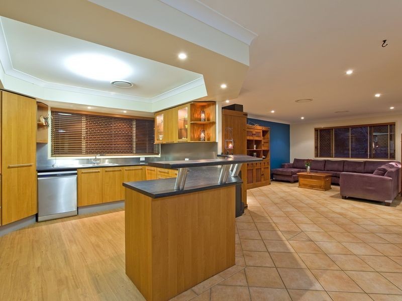 39 Lyndon Road, Capalaba QLD 4157