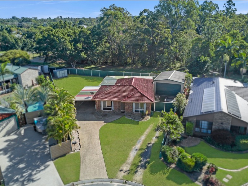 23 Terrier Court, Redland Bay QLD 4165