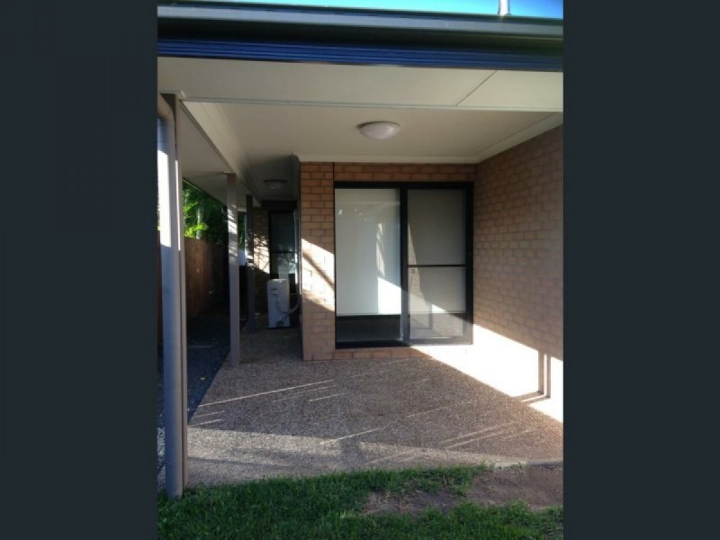 3/9 Pistachio Court, Birkdale QLD 4159