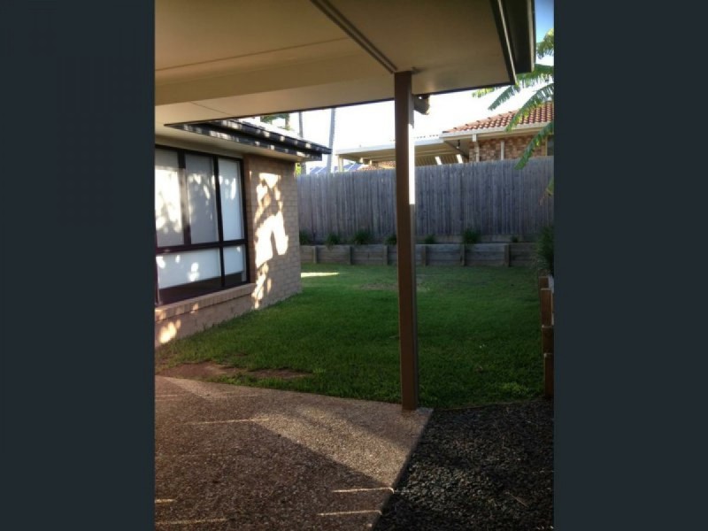3/9 Pistachio Court, Birkdale QLD 4159
