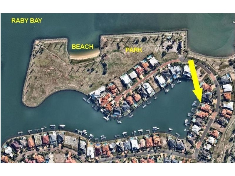 12 Raby Bay Boulevard, Raby Bay QLD 4163
