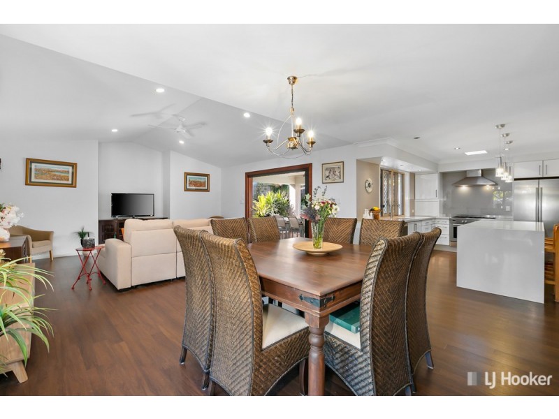 12 Canegrove Circuit, Wellington Point QLD 4160