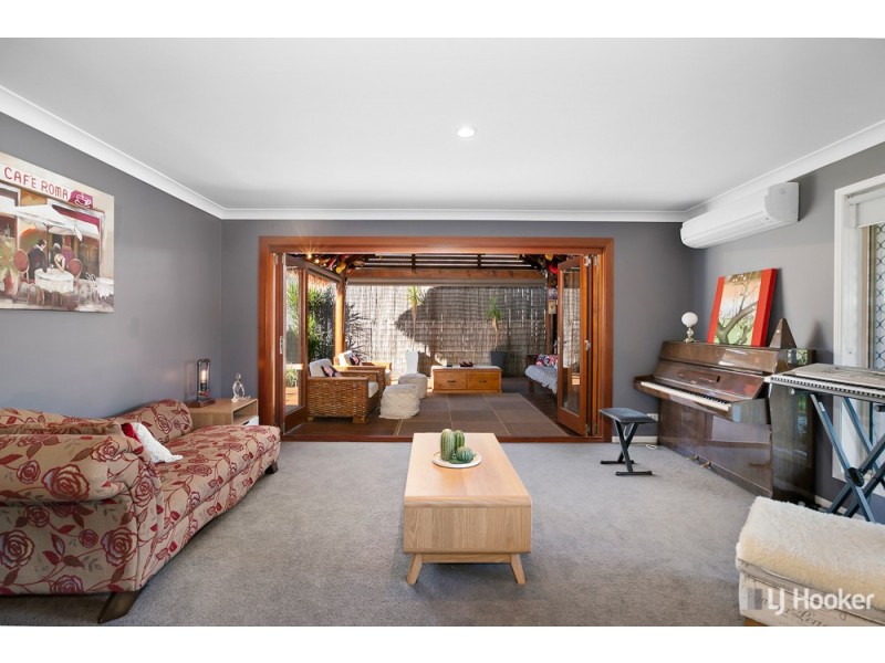 12 Canegrove Circuit, Wellington Point QLD 4160