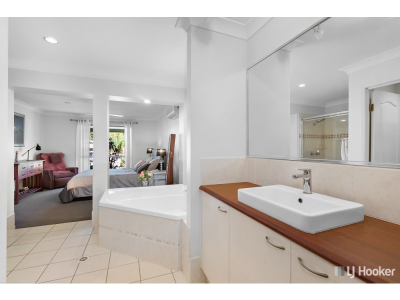 12 Canegrove Circuit, Wellington Point QLD 4160