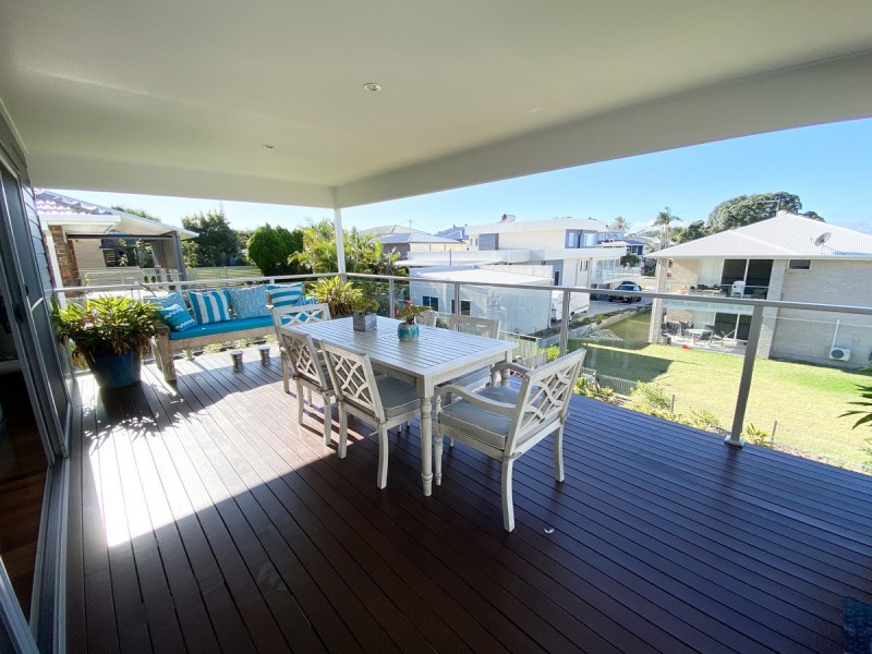 9 Edinburgh Street, Victoria Point QLD 4165