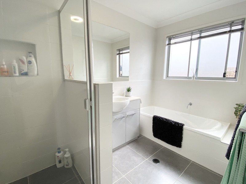 9 Edinburgh Street, Victoria Point QLD 4165