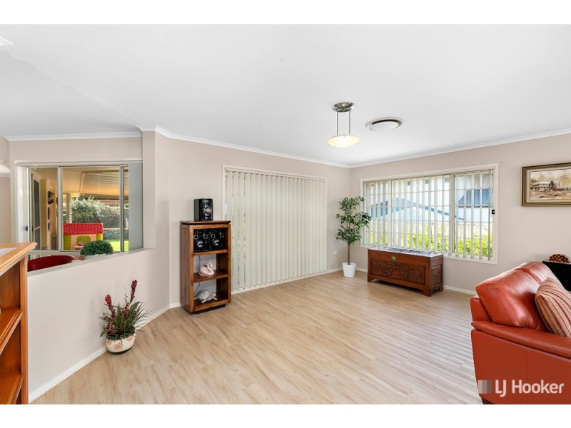 12 Keirnan Street, Redland Bay QLD 4165