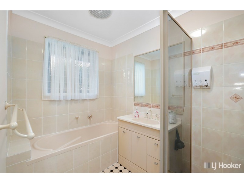 6 Sunray Place, Birkdale QLD 4159