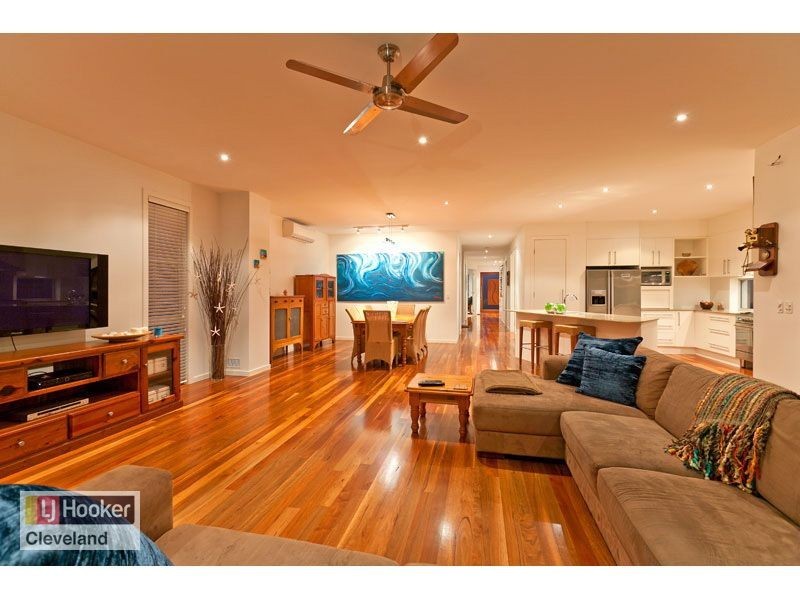 13 Yorston Place, Ormiston QLD 4160