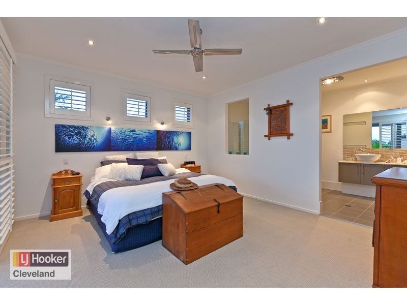 13 Yorston Place, Ormiston QLD 4160