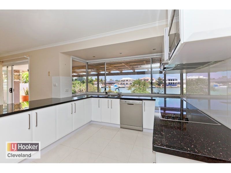 12 Voyagers Court, Raby Bay QLD 4163