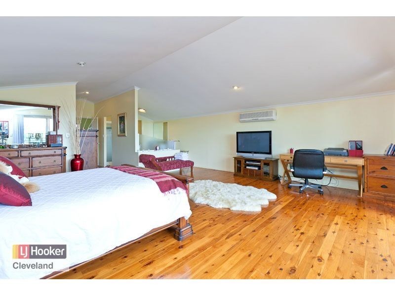 10 Braemar Court, Redland Bay QLD 4165