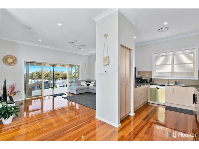 8 George Street, Ormiston QLD 4160