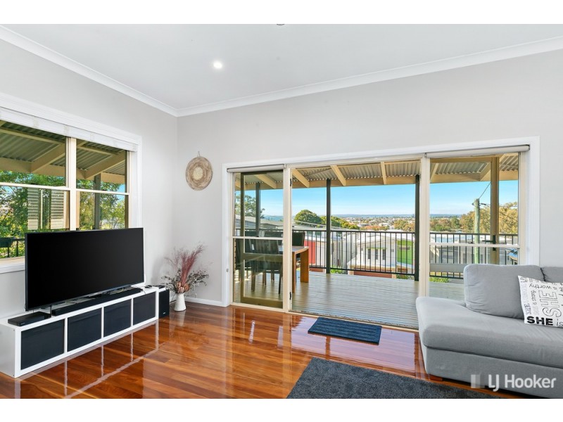 8 George Street, Ormiston QLD 4160