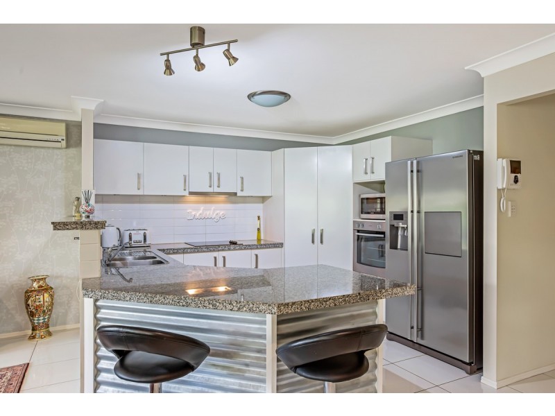 11 Reef Street, Thornlands QLD 4164