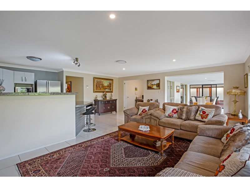 11 Reef Street, Thornlands QLD 4164