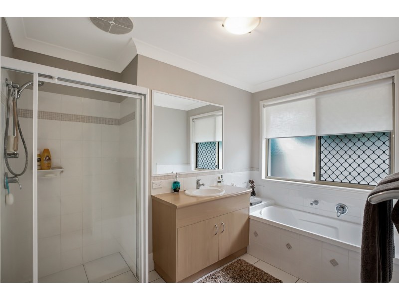 11 Reef Street, Thornlands QLD 4164