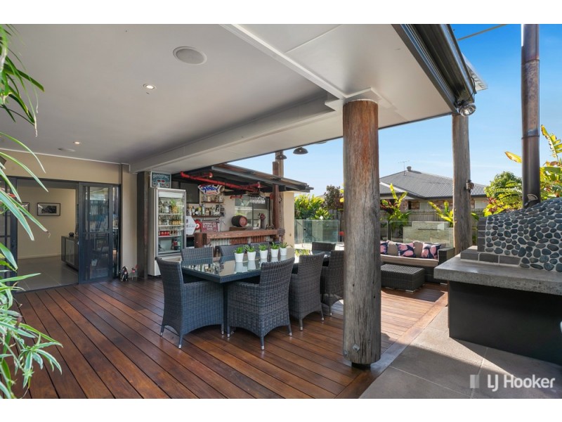 12 Daly Place, Redland Bay QLD 4165