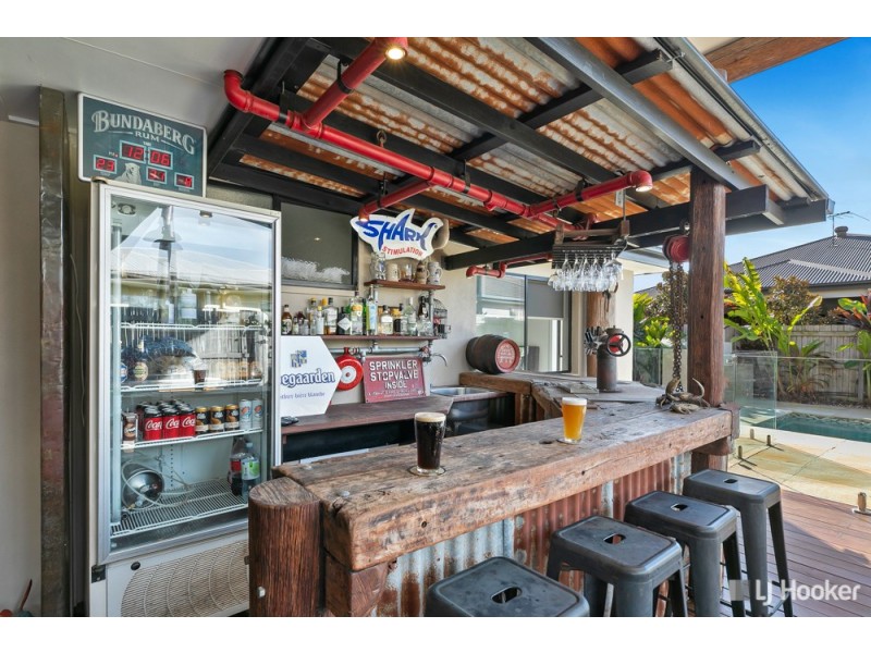 12 Daly Place, Redland Bay QLD 4165