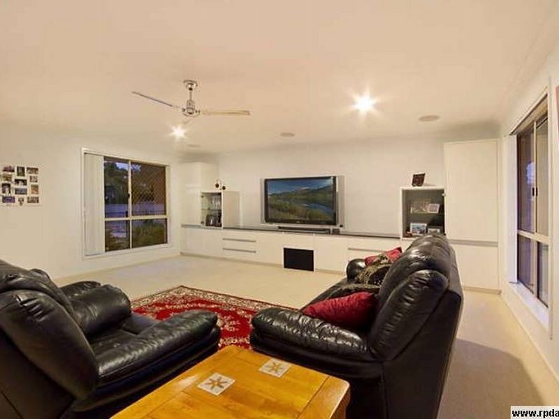 4 Claret Court, Thornlands QLD 4164